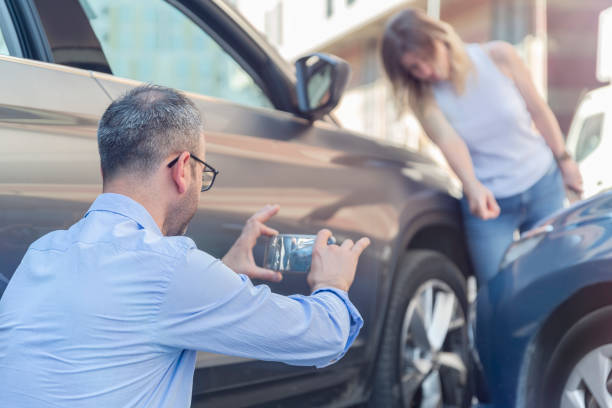 Professional Commercial Auto Insurance technician working in Seneca Knolls, NY